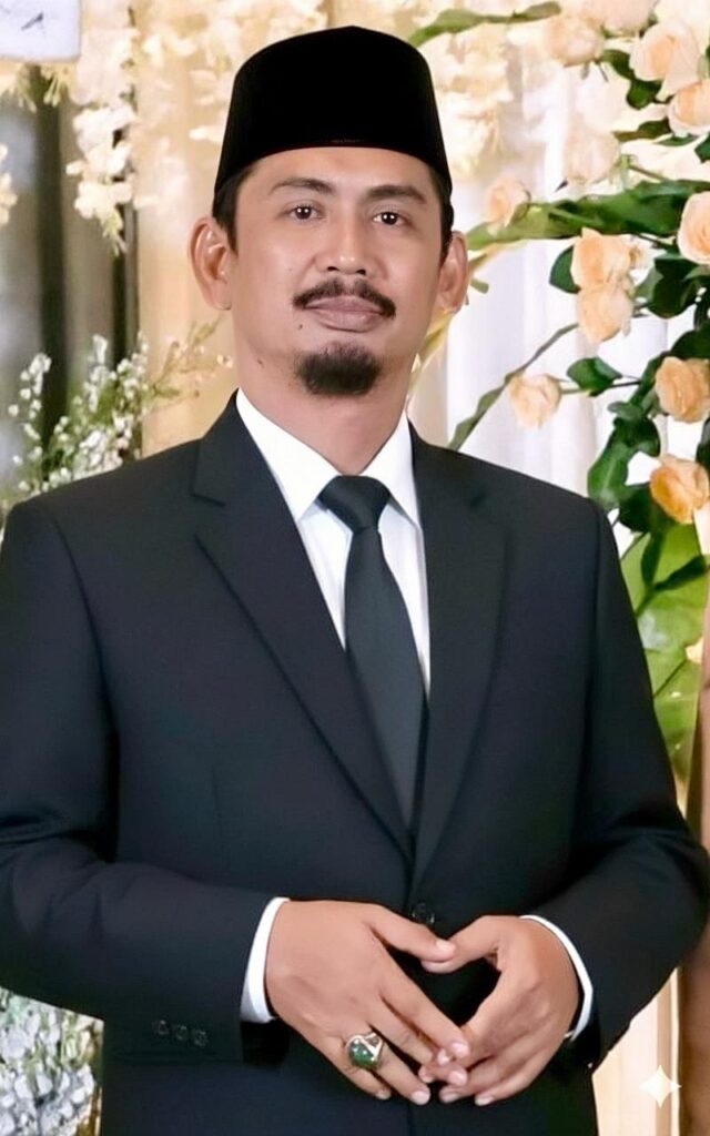 MQLebak - The City of Quranust - rum